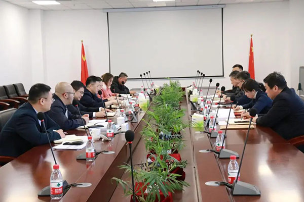 校企聯(lián)動(dòng) 共促發(fā)展｜沈陽航空產(chǎn)業(yè)集團(tuán)與沈陽職業(yè)技術(shù)學(xué)院開展合作交流